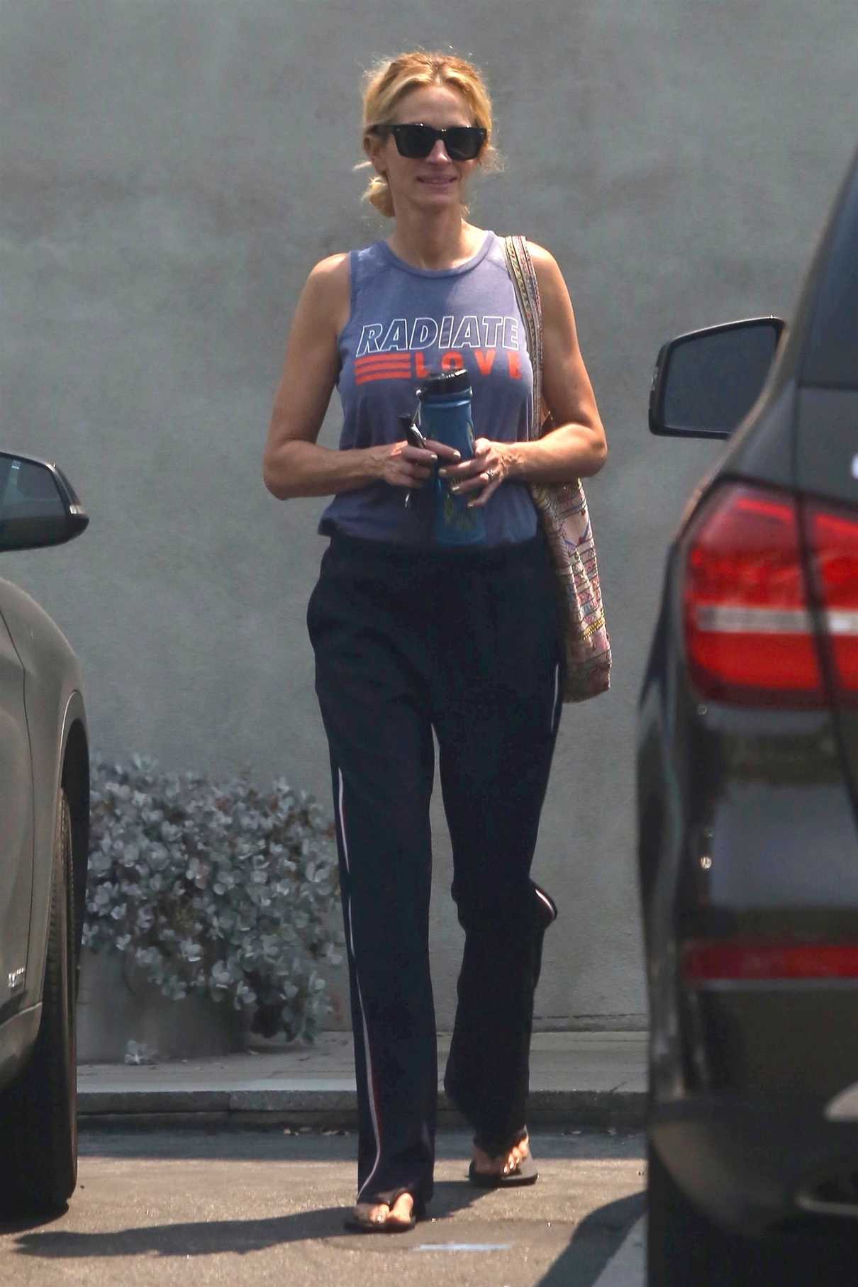 Julia Roberts in a Blue T-Shirt