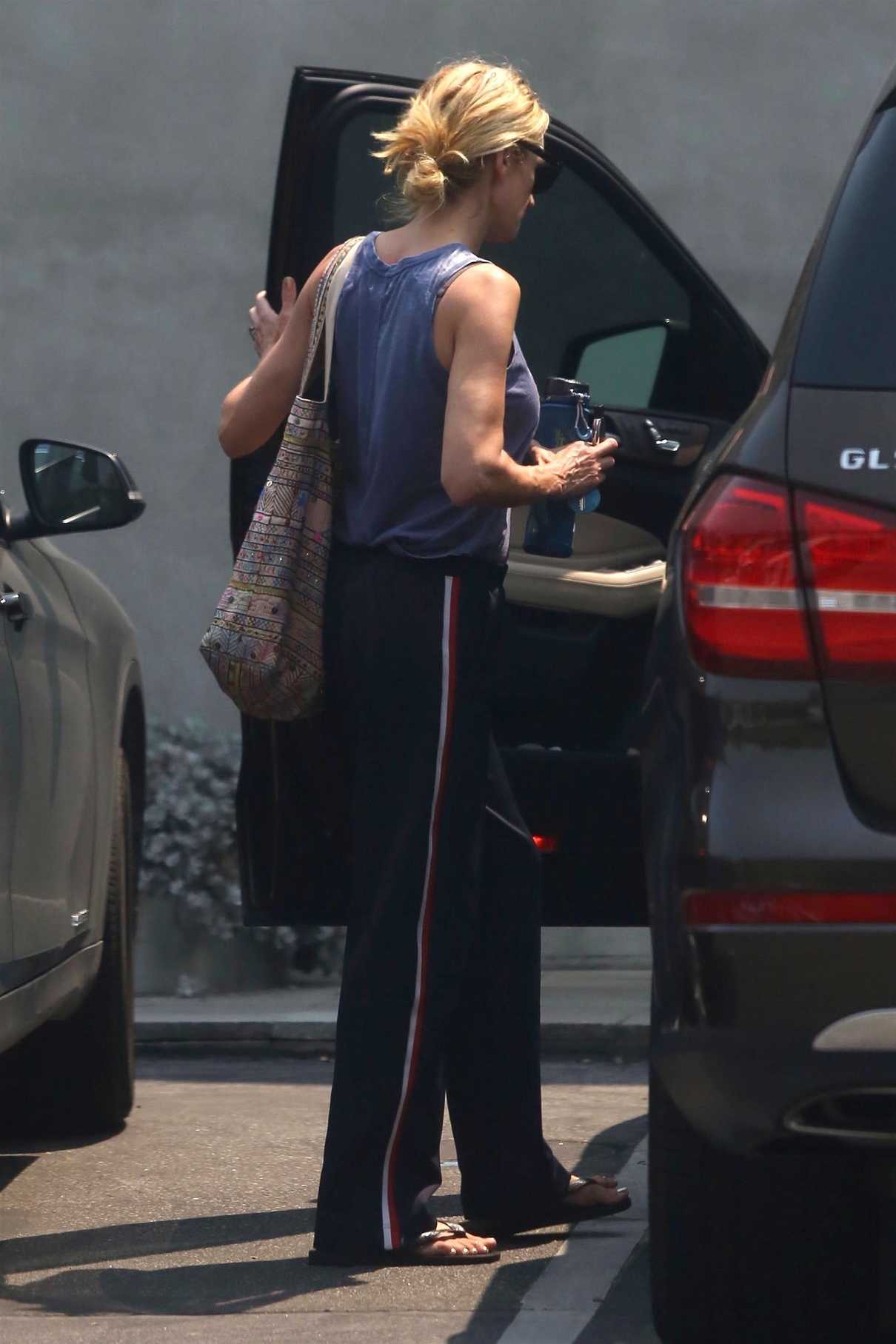 Julia Roberts in a Blue T-Shirt