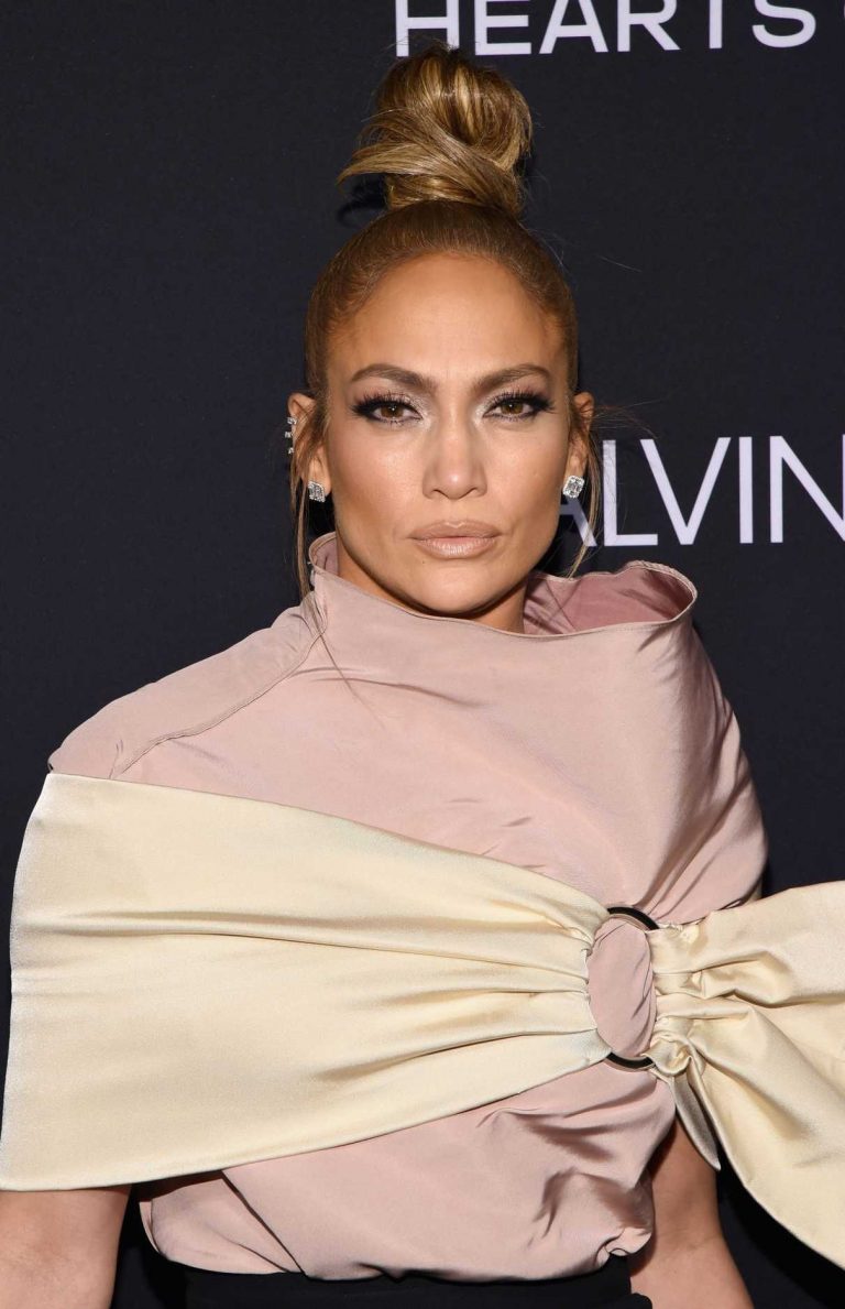 Jennifer Lopez Attends ELLE’s 25th Annual Women in Hollywood