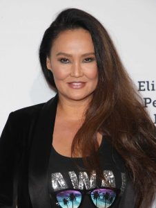 Tia Carrere