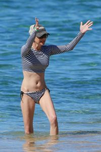 Anna Faris in a Striped Bikini