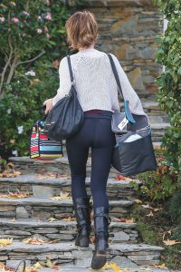 Kate Beckinsale in a Black Leggings