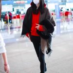 Ming Xi in a Gauze Face Mask Was Seen at Shanghai Pudong International Airport in Shanghai 11/01/2018