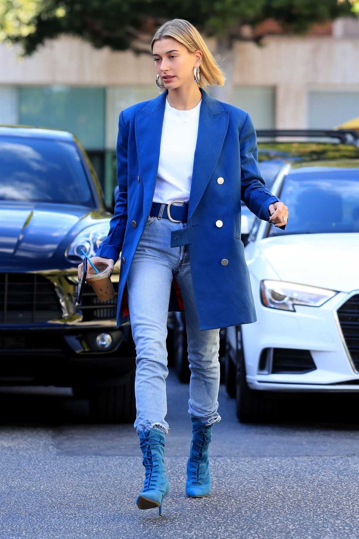 Hailey Baldwin in a Blue Blazer Goes Shopping in Beverly Hills 12/19 ...
