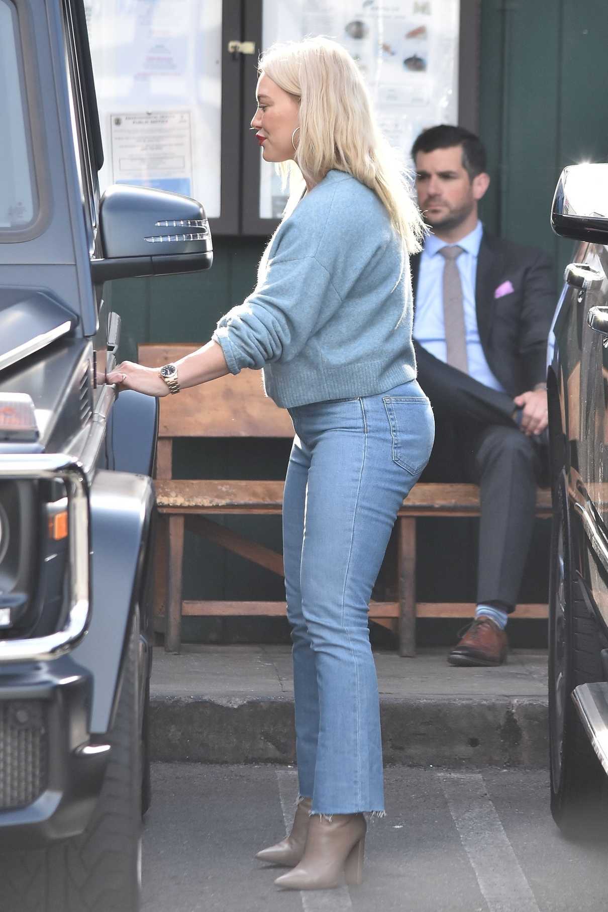Hilary Duff in a Blue Jeans Was Seen Out in Studio City 01/28/2019-4 ...