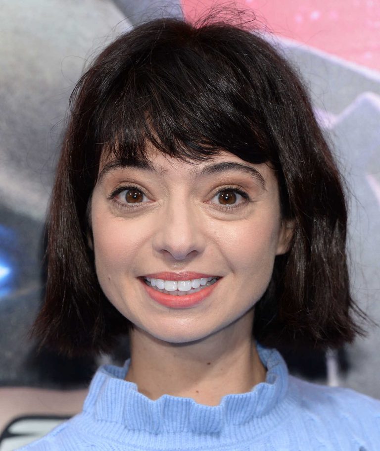 Kate Micucci Attends The LEGO Movie 2: The Second Part Premiere in Los