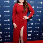 Lauren Ash Attends the 30th Annual GLAAD Media Awards Los Angeles at The Beverly Hilton Hotel in Beverly Hills 03/28/2019