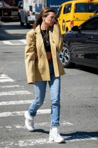 Emily Ratajkowski in a Beige Blazer