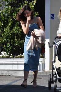 Jenna Dewan in a Blue Denim Sundress
