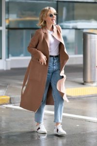 Carey Mulligan in a Beige Coat