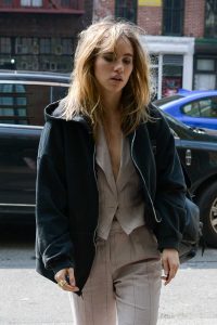 Suki Waterhouse