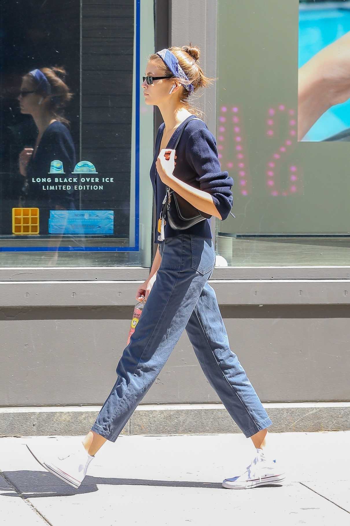 Kaia Gerber in a Gray Jeans Was Seen Out in New York City 06/04/2019-3 ...