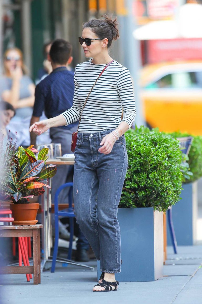 Katie Holmes in a Striped Long Sleeves T-Shirt Was Seen Out in New York ...