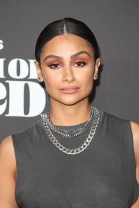 Nazanin Mandi