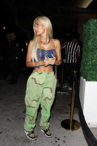 Pia Mia in a Green Pants