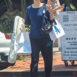 Sarah Paulson in a Blue Long Sleeves T-Shirt Goes Shopping on Melrose Place in Hollywood 08/07/2019