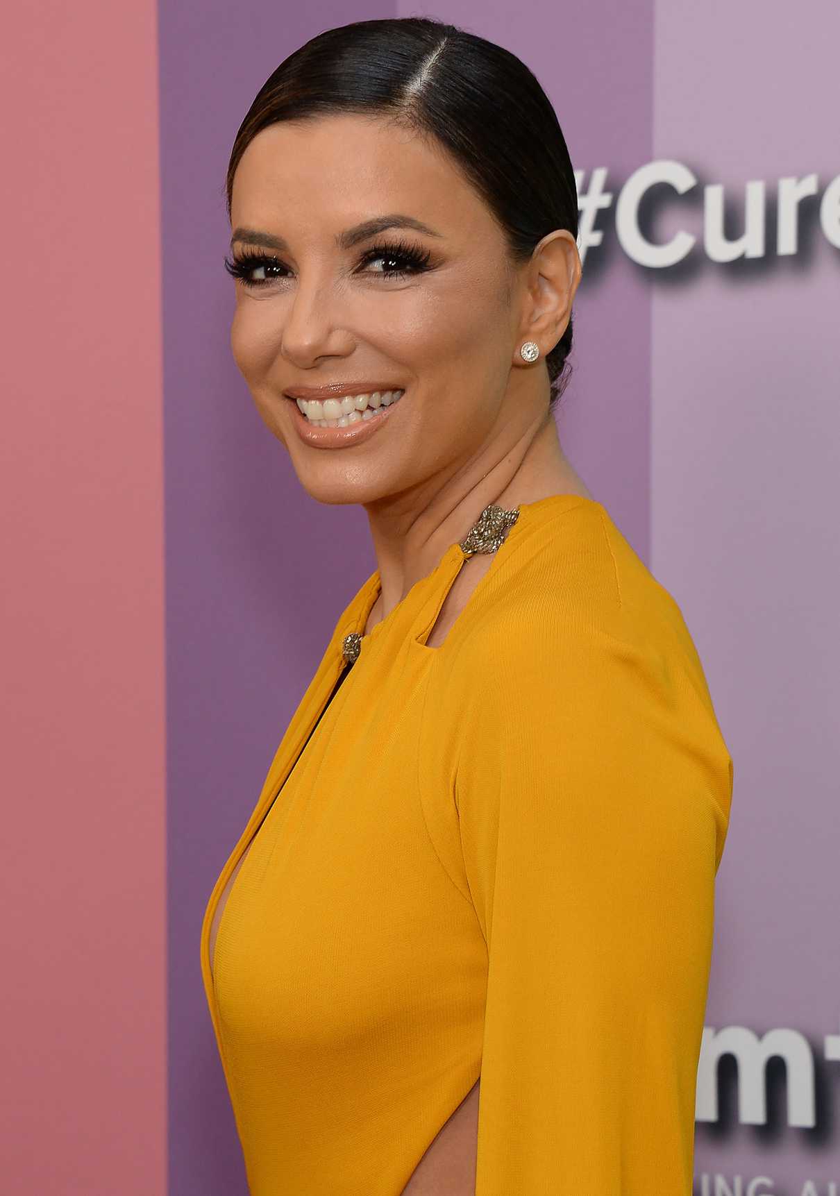 Eva Longoria Attends 2019 amfAR Gala at Milk Studios in Los Angeles 10