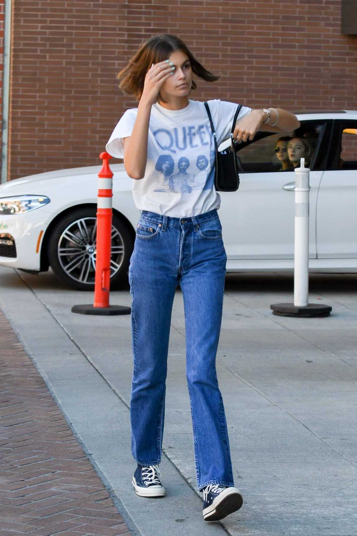 Kaia Gerber in a White Tee Arrives at a Medical Building in Beverly ...