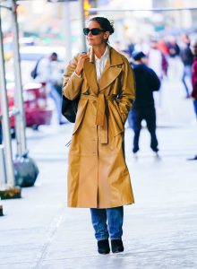 Katie Holmes in a Beige Trench Coat