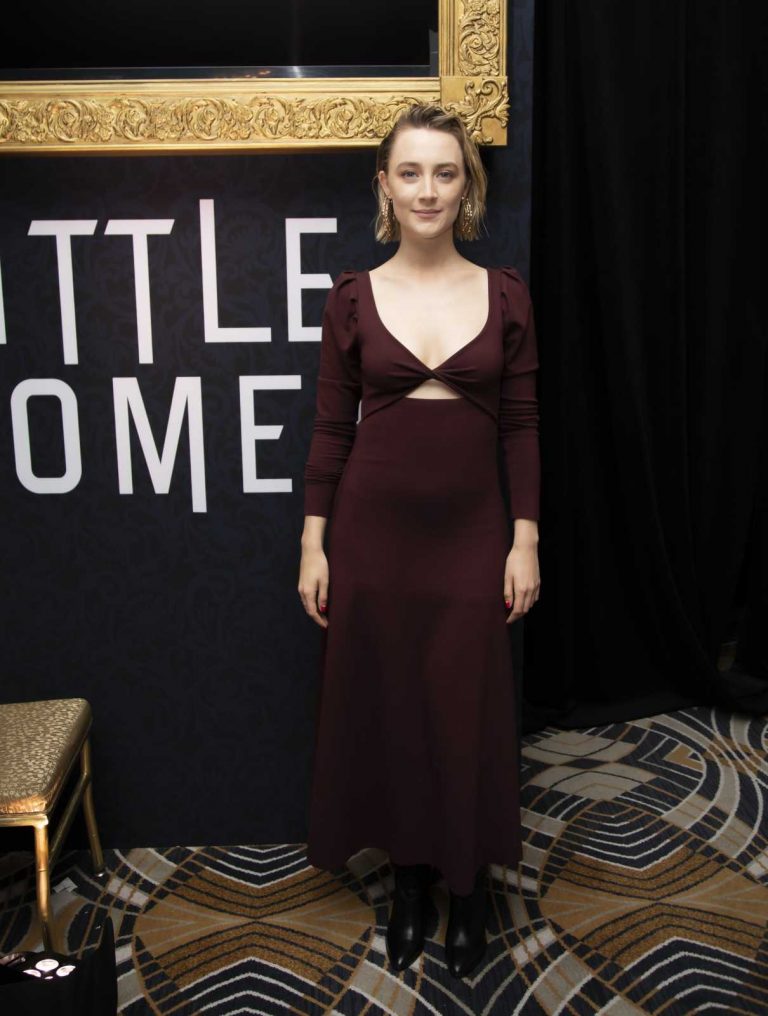 Saoirse Ronan Attends the Little Women Photocall in Los Angeles 10/28