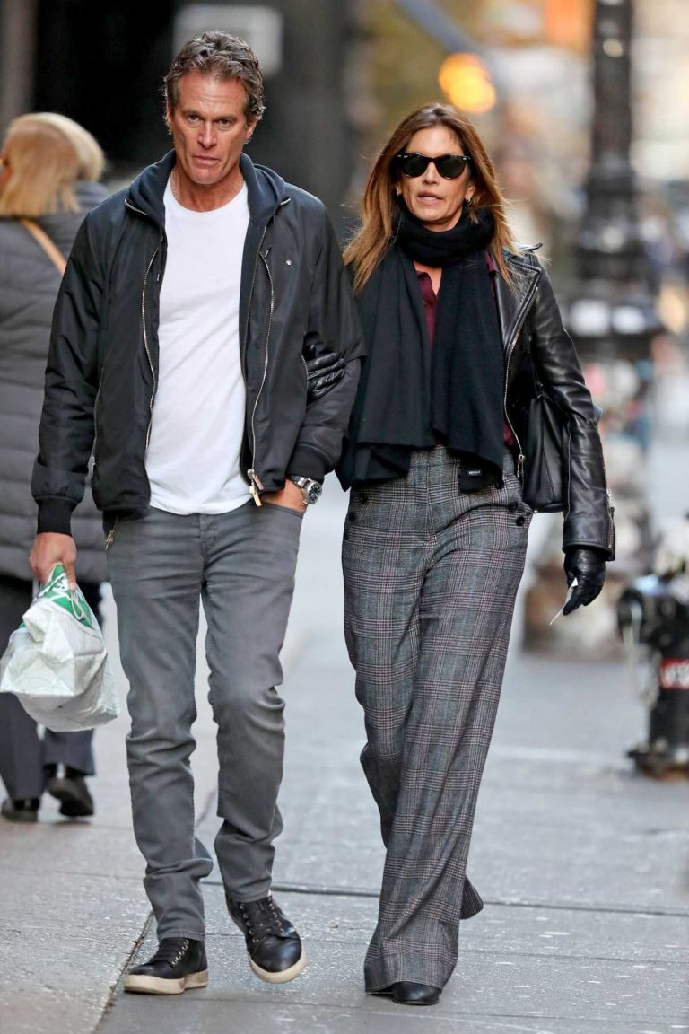 Cindy Crawford in a Black Leather Jacket Was Seen Out with Rande Gerber ...