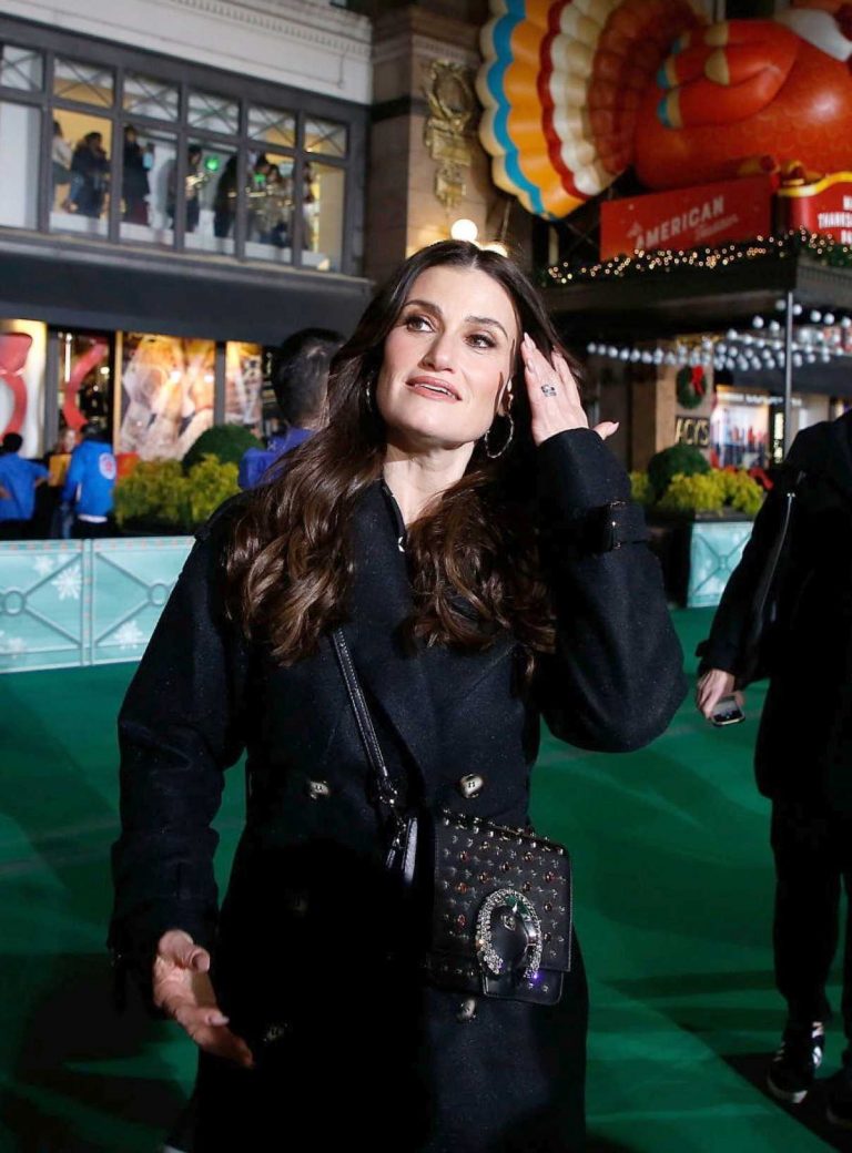 Idina Menzel Attends the 93rd Annual Macy’s Thanksgiving Day Parade