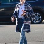 Amy Adams in a Blue Cardigan Was Seen Out in Los Feliz 12/15/2019