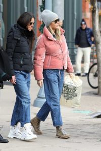Gwyneth Paltrow in a Gray Knit Hat