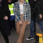 Harry Styles Leaves the BBC Radio One Studios in London 12/18/2019