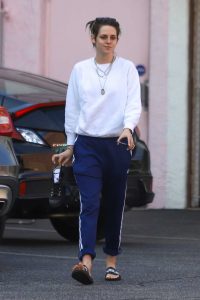Kristen Stewart in a White Sweatshirt