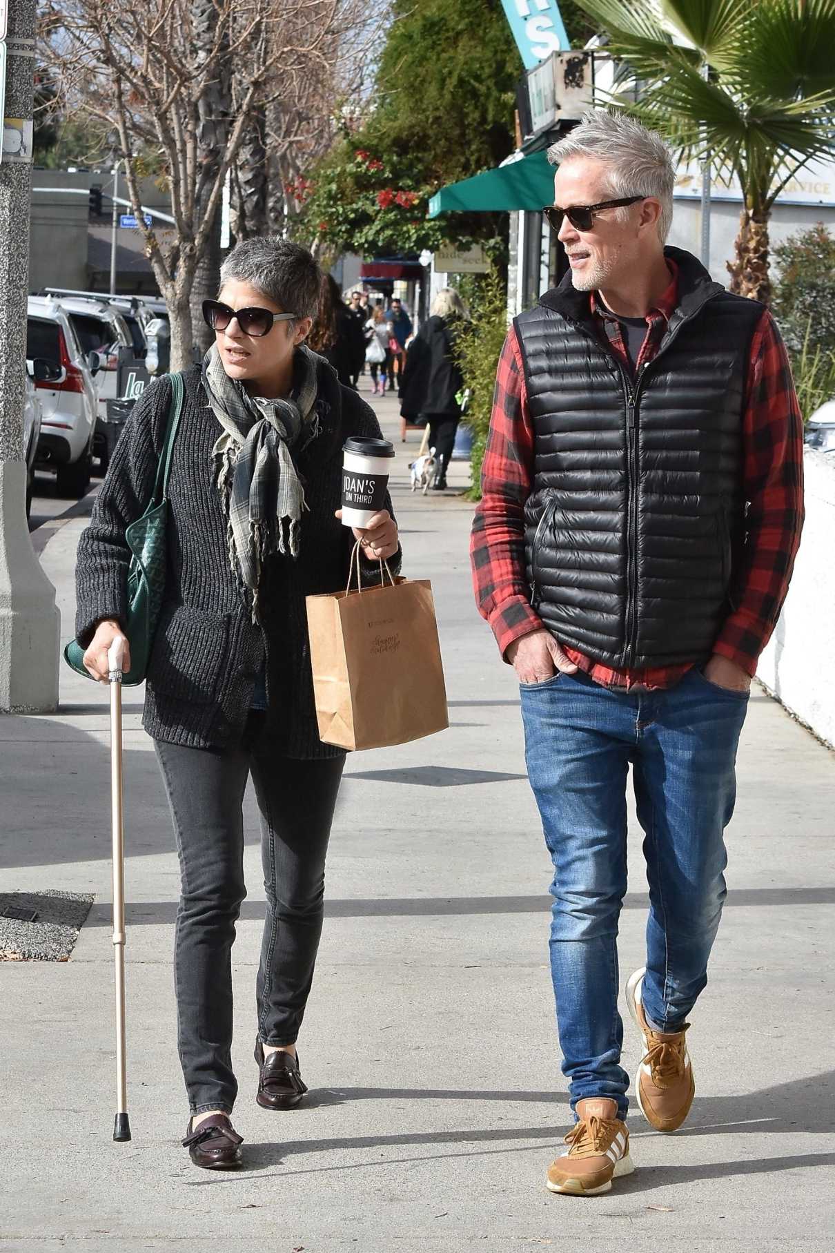 Selma Blair in a Gray Cardigan Was Seen Out with Her Boyfriend David