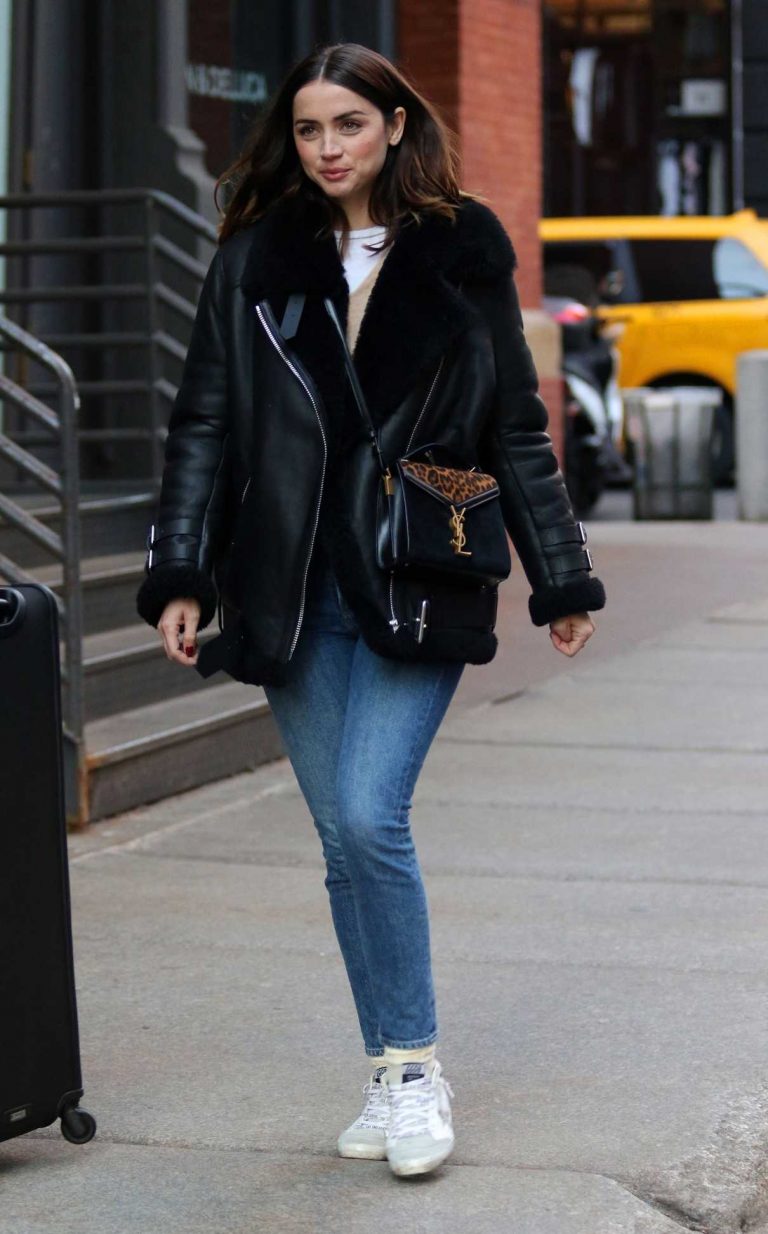 Ana de Armas in a Black Sheepskin Jacket Was Seen Out in Soho in New