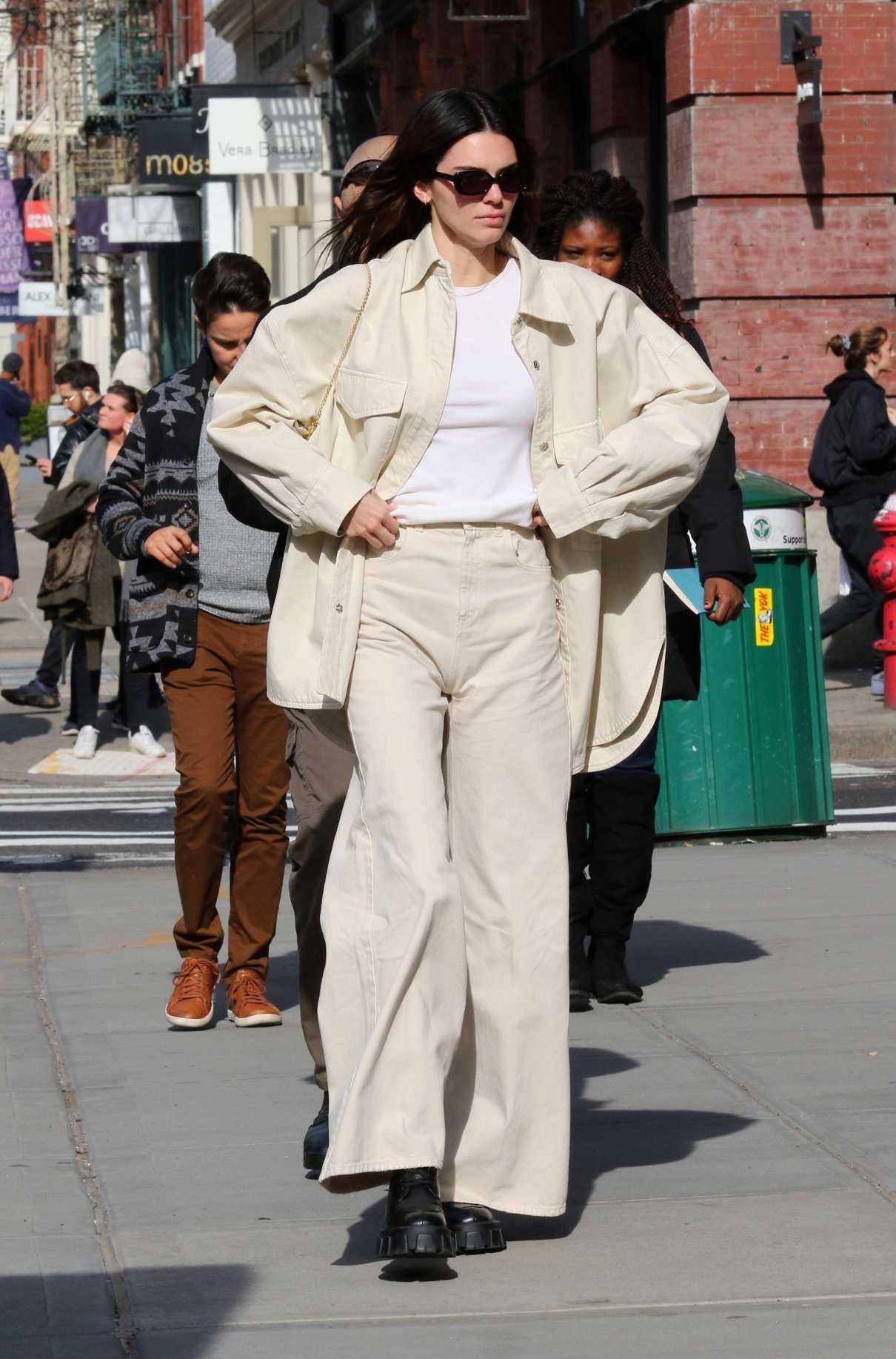 Kendall Jenner in a Beige Suit Was Seen Out in New York 02/24/2020 ...