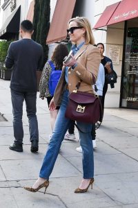 Reese Witherspoon in a Beige Blazer