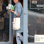 Keri Russell in a Blue Ripped Jeans Was Seen Out in New York City 03/12/2020