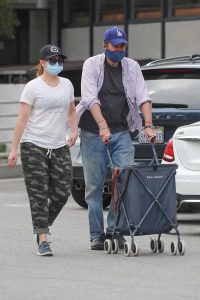 Alyson Hannigan in a White Tee