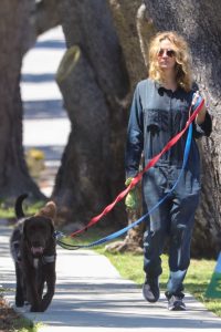 Julia Roberts in a Blue Coveralls