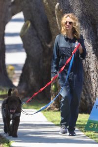 Julia Roberts in a Blue Coveralls