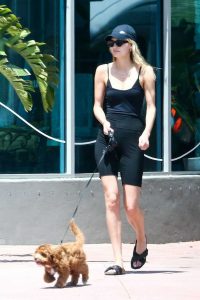 Roosmarijn De Kok in a Black Cap