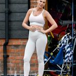 Danielle Lloyd in a Beige Leggings Does Her Morning Workout Out in London 05/17/2020