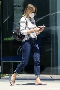 Robin Wright in a Striped Long Sleeves T-Shirt