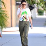 Jessica Gomes in a White Tee Was Seen Out in Los Angeles 06/11/2020