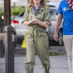 Rebecca Romijn in a Green Coverall Was Seen Out with Jerry O’Connell in Calabasas 06/08/2020