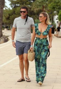 Billie Faiers in a Green Floral Top