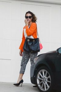 Kate Beckinsale in an Orange Cardigan
