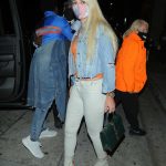 Lindsey Vonn in a Protective Mask Steps Our for a Dinner Date at Catch in West Hollywood  07/25/2020
