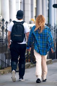 Suki Waterhouse in a White Tee