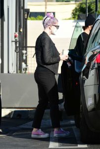 Kelly Osbourne in a Black Pants