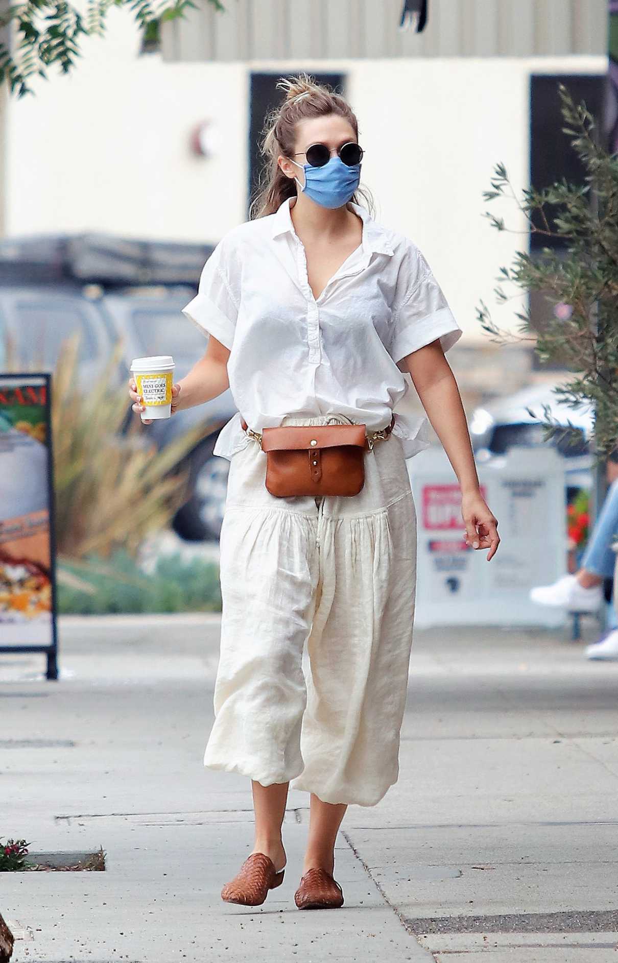 Elizabeth Olsen In A Protective Mask Was Spotted Out In Los Angeles 09082020 2 Lacelebsco 