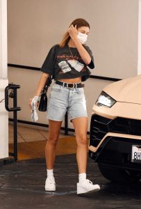 Hailey Bieber in a White Nike Sneakers